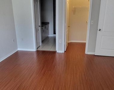 128 Sw Peacock Boulevard - Photo Thumbnail 19