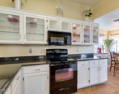 1830 E Citation Lane - Photo Thumbnail 13