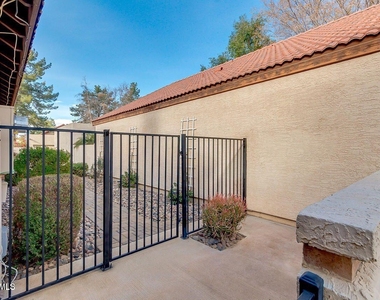 1830 E Citation Lane - Photo Thumbnail 33