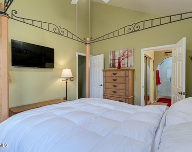 1830 E Citation Lane - Photo Thumbnail 17