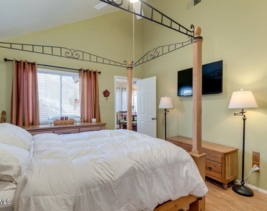 1830 E Citation Lane - Photo Thumbnail 18