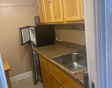6764 Azalea Drive - Photo Thumbnail 11