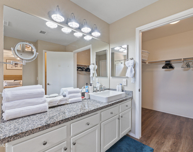 1291 S Cardinal Street - Photo Thumbnail 21