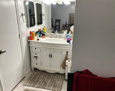 4770 Nw 85th Avenue - Photo Thumbnail 22