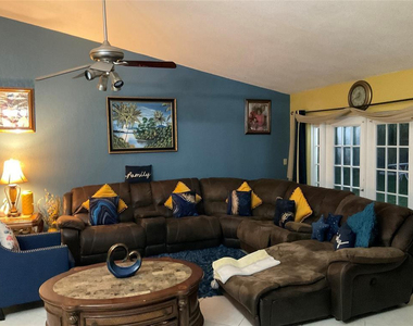 4770 Nw 85th Avenue - Photo Thumbnail 12