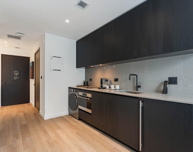 20 Ne 11th Street - Photo Thumbnail 6