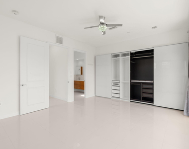 622 Ne 10th Avenue - Photo Thumbnail 32