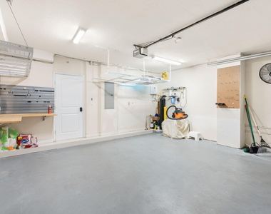 622 Ne 10th Avenue - Photo Thumbnail 36