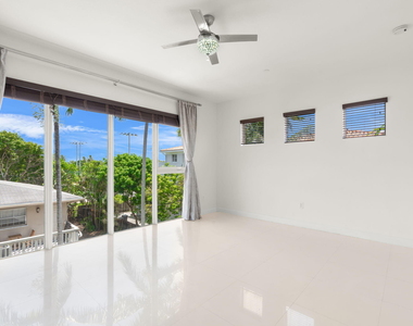 622 Ne 10th Avenue - Photo Thumbnail 27