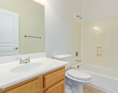 4542 N 111th Drive - Photo Thumbnail 23