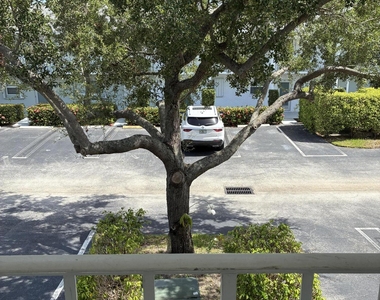 2600 Sw 22nd Avenue - Photo Thumbnail 5