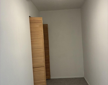 2600 Sw 22nd Avenue - Photo Thumbnail 15
