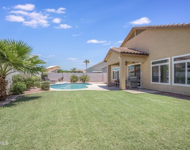 660 N Stacie Court - Photo Thumbnail 39