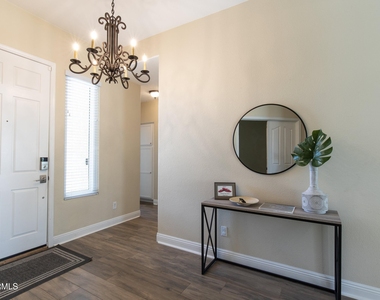 660 N Stacie Court - Photo Thumbnail 1