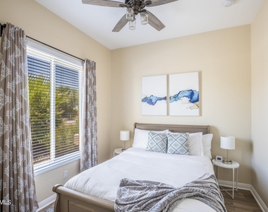660 N Stacie Court - Photo Thumbnail 26