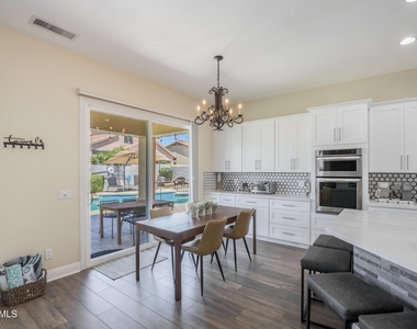 660 N Stacie Court - Photo Thumbnail 8