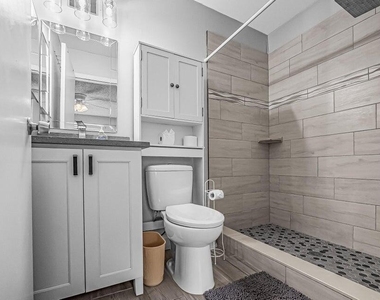 2826 Stoneway Lane - Photo Thumbnail 15
