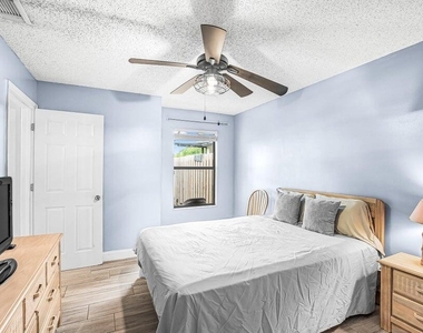 2826 Stoneway Lane - Photo Thumbnail 17