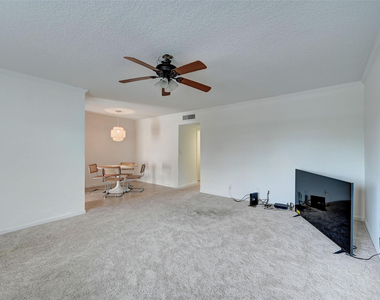 2020 Ne 56th Street - Photo Thumbnail 7