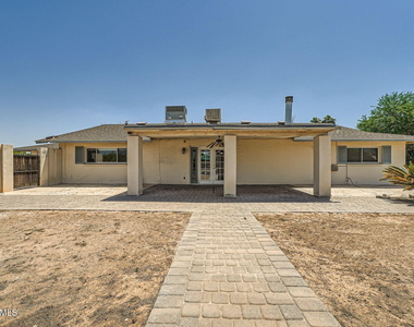 6220 E Gold Dust Avenue - Photo Thumbnail 24