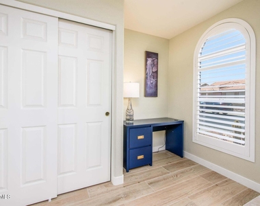6831 S Coral Gable Drive - Photo Thumbnail 11