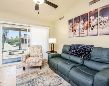 6831 S Coral Gable Drive - Photo Thumbnail 4