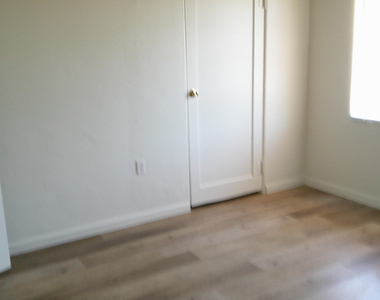 1134 S Roosevelt Street S - Photo Thumbnail 14