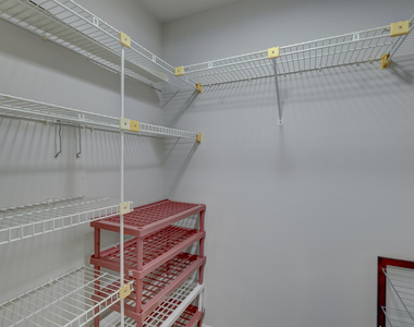 6751 N University Drive - Photo Thumbnail 24