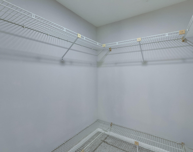 6751 N University Drive - Photo Thumbnail 26