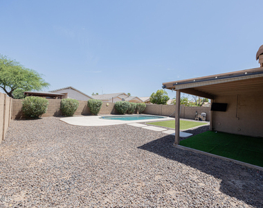1710 E Oakland Street - Photo Thumbnail 22