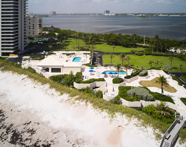 5550 N Ocean Drive - Photo Thumbnail 29