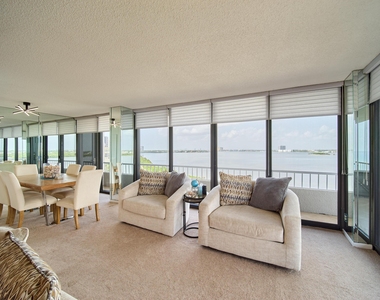5550 N Ocean Drive - Photo Thumbnail 5