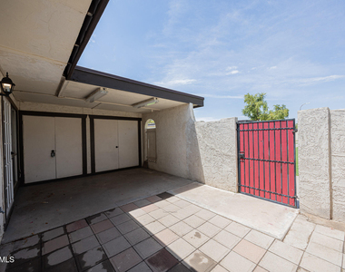 720 S Dobson Road - Photo Thumbnail 3