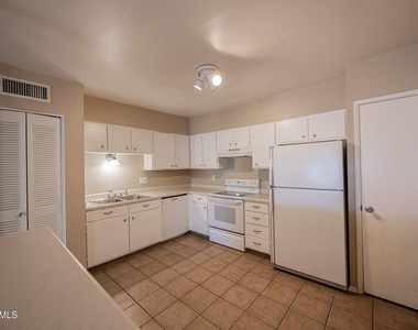 720 S Dobson Road - Photo Thumbnail 12