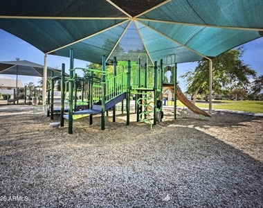 19519 N 53rd Drive - Photo Thumbnail 7