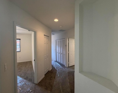 8928 Sw 18th Street - Photo Thumbnail 20