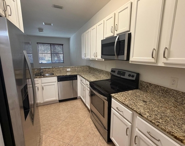 8928 Sw 18th Street - Photo Thumbnail 7