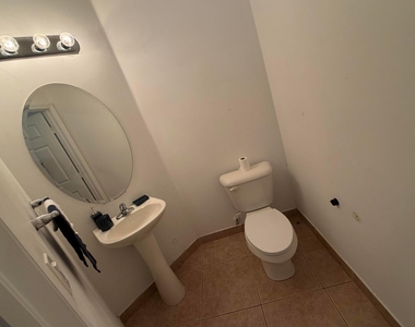 8928 Sw 18th Street - Photo Thumbnail 9