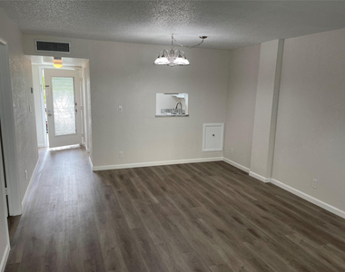 3099 Nw 48th Avenue - Photo Thumbnail 6