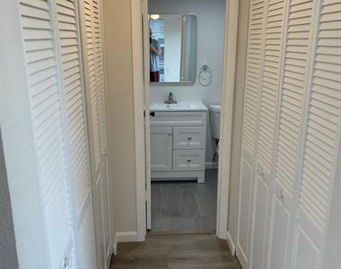 3099 Nw 48th Avenue - Photo Thumbnail 18