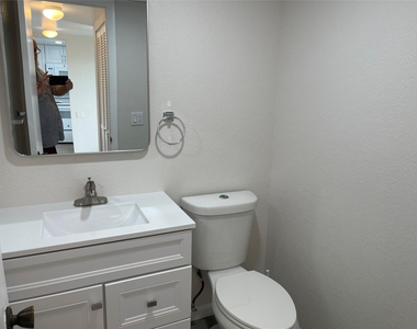 3099 Nw 48th Avenue - Photo Thumbnail 20