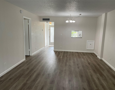 3099 Nw 48th Avenue - Photo Thumbnail 7