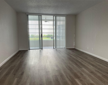 3099 Nw 48th Avenue - Photo Thumbnail 10