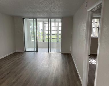 3099 Nw 48th Avenue - Photo Thumbnail 9