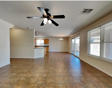 2246 E Bowker Street - Photo Thumbnail 2