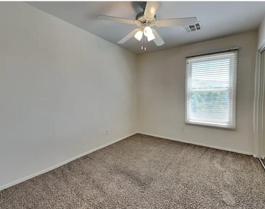 2246 E Bowker Street - Photo Thumbnail 10
