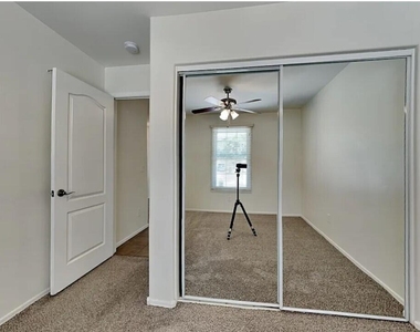 2246 E Bowker Street - Photo Thumbnail 7