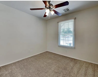 2246 E Bowker Street - Photo Thumbnail 8
