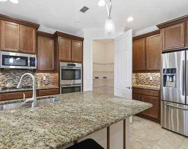 11126 Sw Vitalia Court - Photo Thumbnail 14
