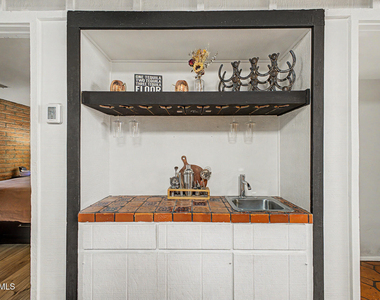 3046 N 32nd Street - Photo Thumbnail 21